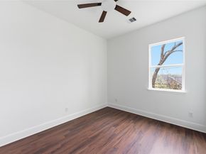 4125 Clover St A/B, Houston TX 77051