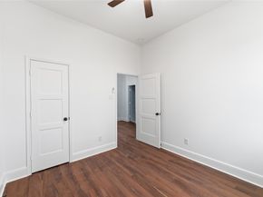 4125 Clover St A/B, Houston TX 77051