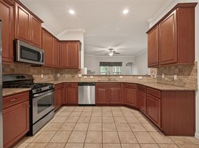 24520 Greenleaf Trail Drive, Porter TX 77365
