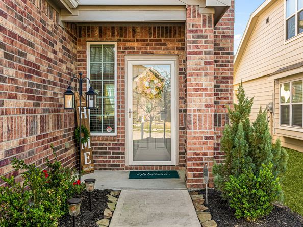 2927 August Mist Court, Conroe TX 77304