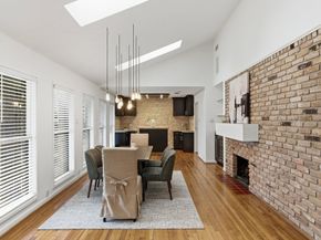 531 Azaleadell Drive, Houston TX 77018