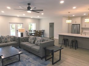 9 Kings Creek Drive, Houston TX 77339