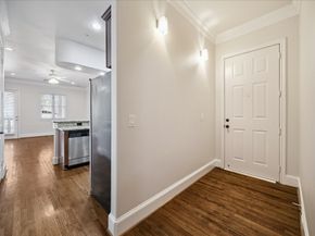 58 Briar Hollow Lane 203, Houston TX 77027