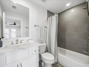 3020 Lake Street, Houston TX 77098