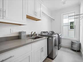3020 Lake Street, Houston TX 77098