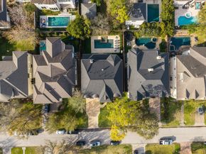 4916 Valerie Street, Bellaire TX 77401