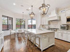 4916 Valerie Street, Bellaire TX 77401