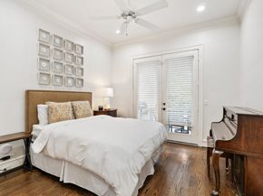4916 Valerie Street, Bellaire TX 77401