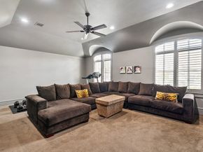4916 Valerie Street, Bellaire TX 77401