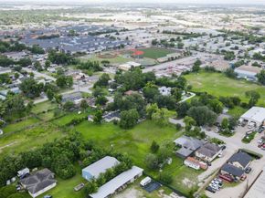 8537 Rannie Road, Houston TX 77080