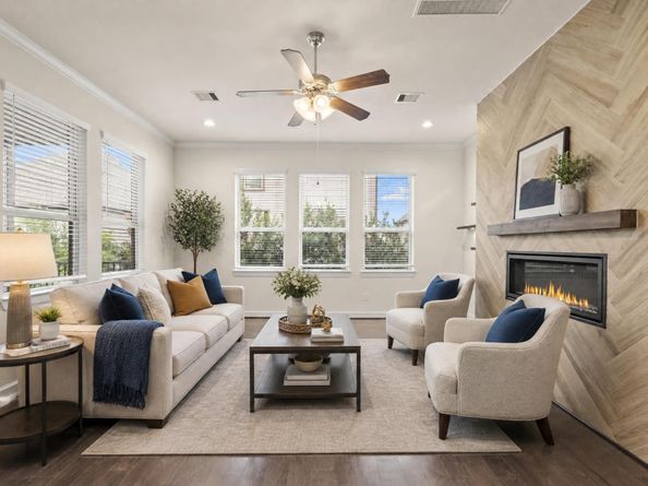 5114 W Lacey Garden Loop, Houston TX 77018