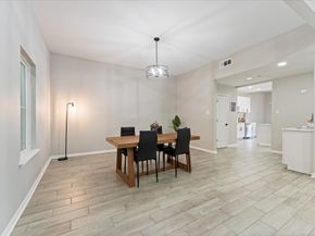 48 Bayou Pointe Drive, Houston TX 77063