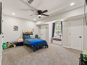48 Bayou Pointe Drive, Houston TX 77063