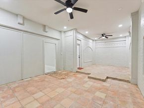 48 Bayou Pointe Drive, Houston TX 77063