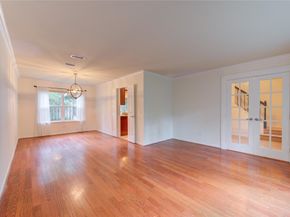 11 Thorn Berry Place, The Woodlands TX 77381