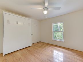 11 Thorn Berry Place, The Woodlands TX 77381