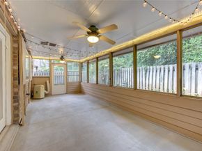 11 Thorn Berry Place, The Woodlands TX 77381