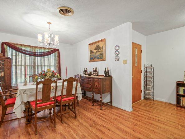 8406 E Mount Houston Road, Houston TX 77050