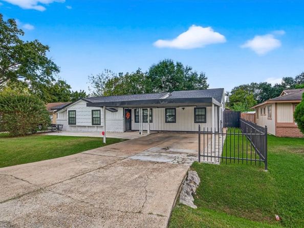 1246 Mitchell Road, Houston TX 77037