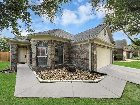 18318 Grove Brook Lane, Cypress TX 77429