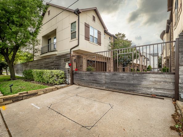 1258 Sampson Street, Houston TX 77003