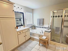 7511 S Linpar Court, Houston TX 77040