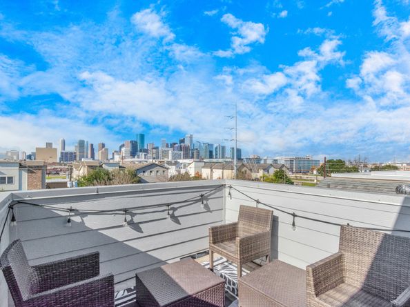 1718 Eado Point Lane, Houston TX 77003