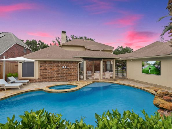 8115 Copper Shore Circle, Houston TX 77095