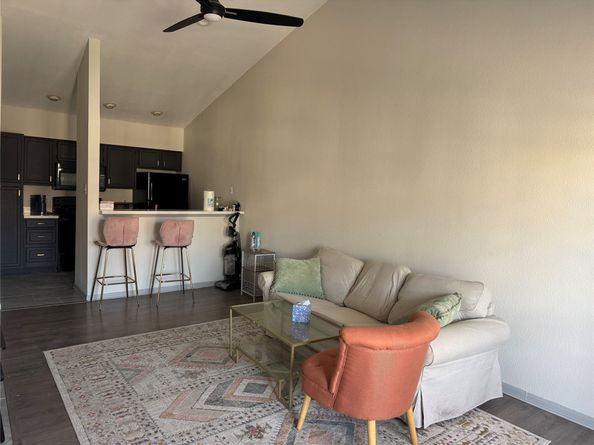 2121 El Paseo Street 1308, Houston TX 77054