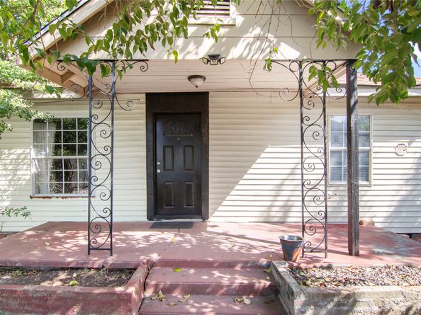 8617 Woodruff Street, Houston TX 77012