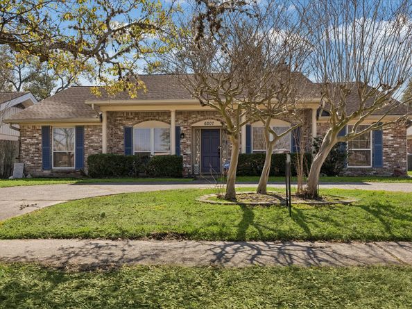 6207 S Braeswood Boulevard, Houston TX 77096
