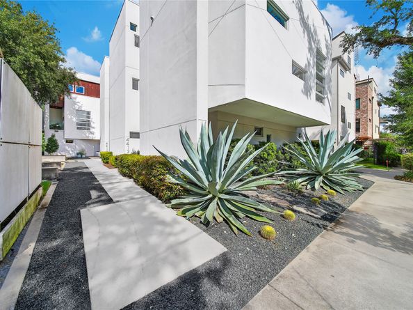 4408 Mount Vernon Street, Houston TX 77006