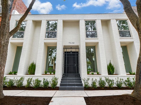 7528 Chevy Chase Drive, Houston TX 77063