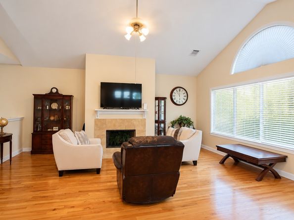 3645 Main Plaza Drive, Houston TX 77025
