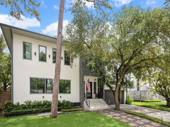 1010 Waltway Drive, Houston TX 77008