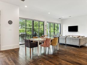 1010 Waltway Drive, Houston TX 77008
