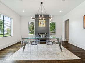1010 Waltway Drive, Houston TX 77008