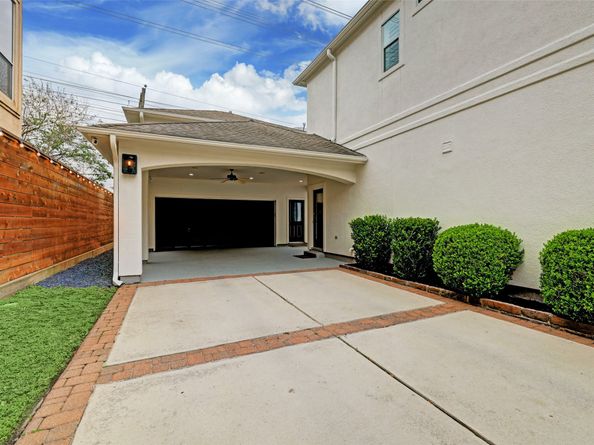 4004 Childress Street, Houston TX 77005