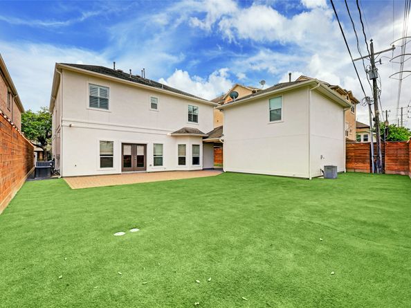 4004 Childress Street, Houston TX 77005