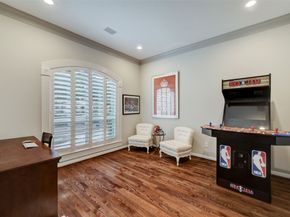 4004 Childress Street, Houston TX 77005