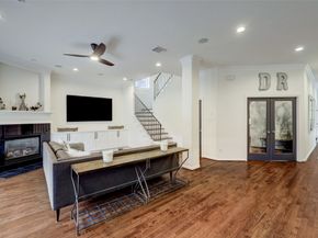 4004 Childress Street, Houston TX 77005