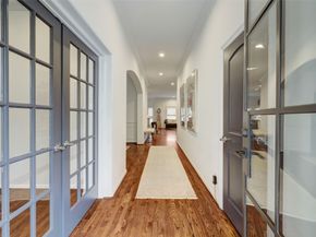 4004 Childress Street, Houston TX 77005