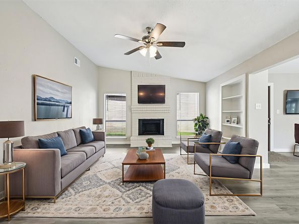6315 Dellfern Drive, Houston TX 77035