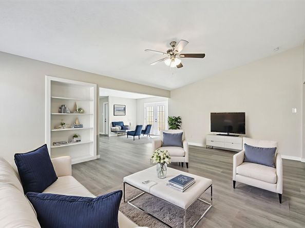 6315 Dellfern Drive, Houston TX 77035