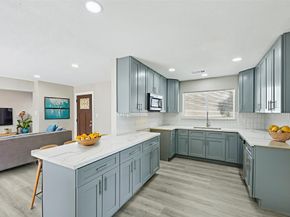 6315 Dellfern Drive, Houston TX 77035