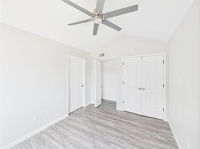 8055 Cambridge Street 26, Houston TX 77054