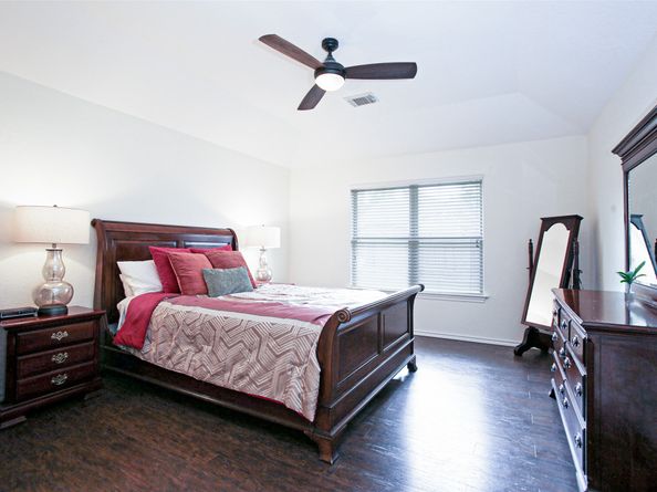 38 N Star Ridge Circle, The Woodlands TX 77382