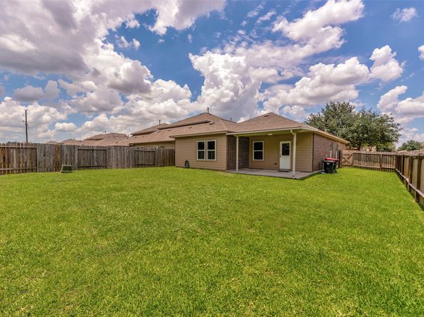 18203 Canary Bluff Lane, Cypress TX 77433