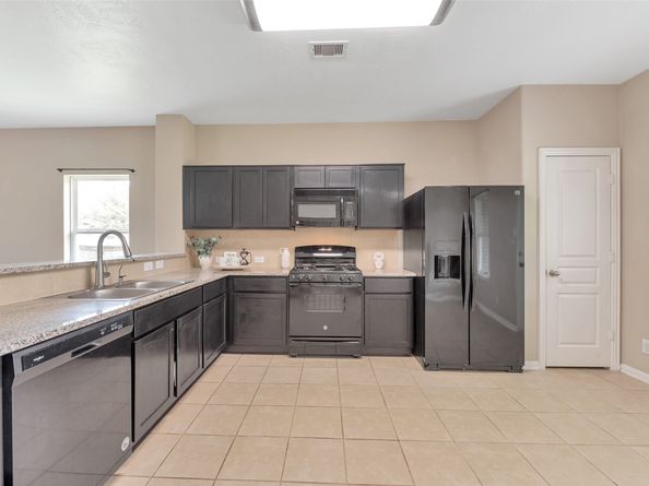 18203 Canary Bluff Lane, Cypress TX 77433