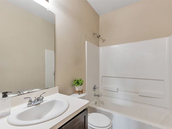 18203 Canary Bluff Lane, Cypress TX 77433